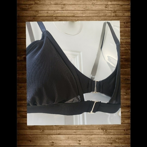 Fabletics Bikini top - Picture 4 of 9